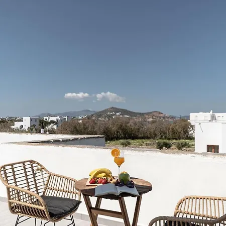 מלון Casa Di Naxos